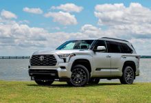 Фото - В России начали продавать огромный внедорожник Toyota Sequoia. Он доступен в единственной версии с силовой установкой мощностью 437 л.с.