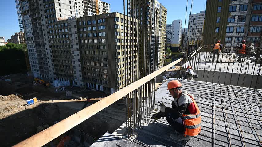 Фото - В России подешевели новостройки