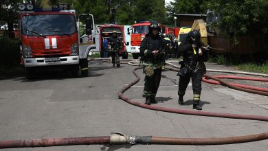 Фото - В Херсоне неизвестные подожгли восемь автомобилей на парковке полиции