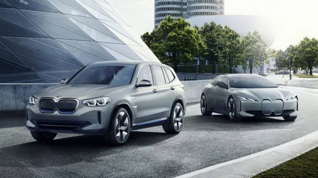 Фото - BMW представила полностью электрический кроссовер iX3