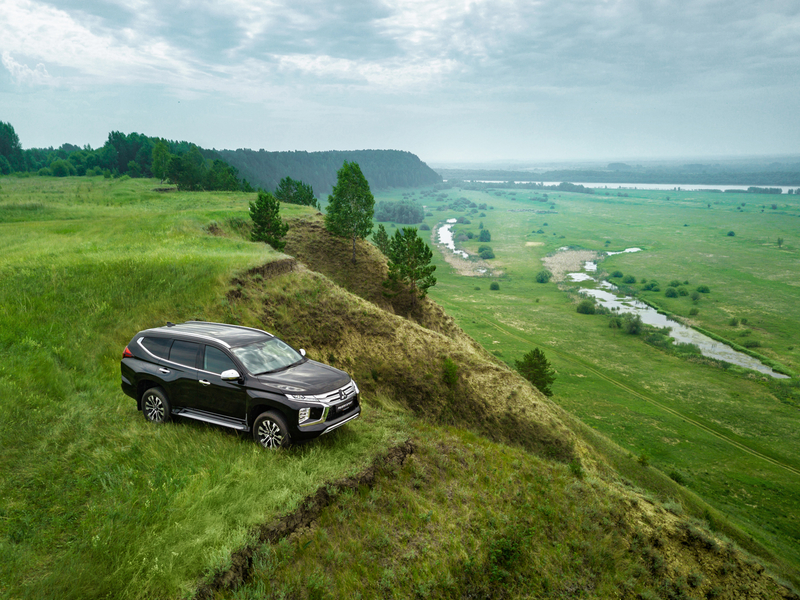 Станция спортивная: обновленный Mitsubishi Pajero как пример того, что Sport— понятие относительное