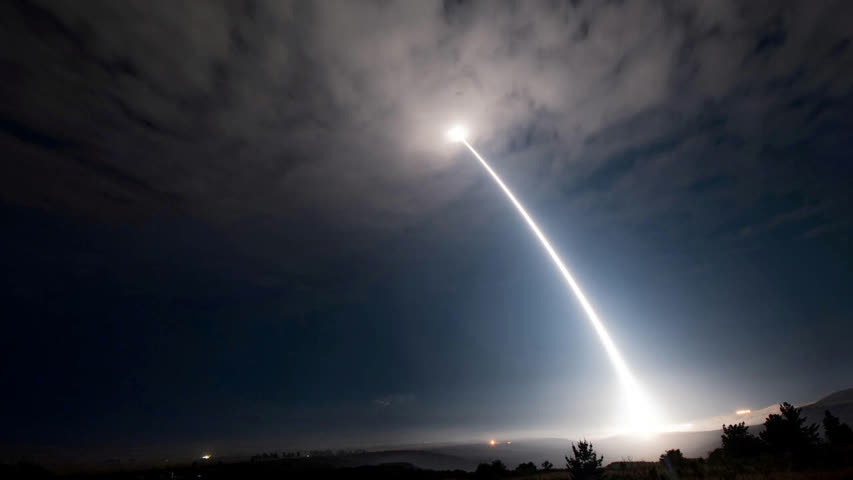 Фото - США перенесли из-за Китая испытания МБР Minuteman III