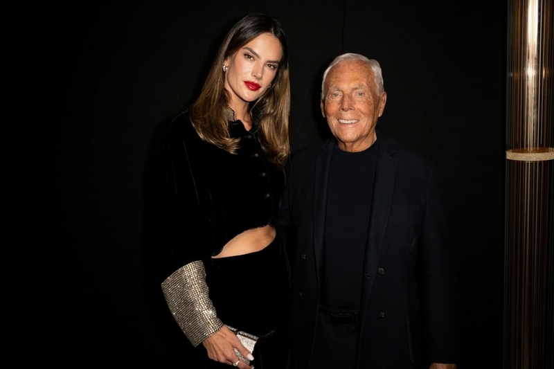 Шоу Giorgio Armani в Милане: Ирина Шейк, Кейт Бланшетт и Алессандра Амбросио среди гостей